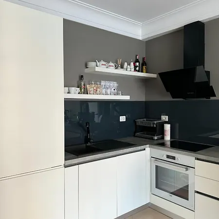 Apartment L&b Modern *